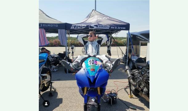 Cover Stage F1 sur circuit pour notre pilote pref' 