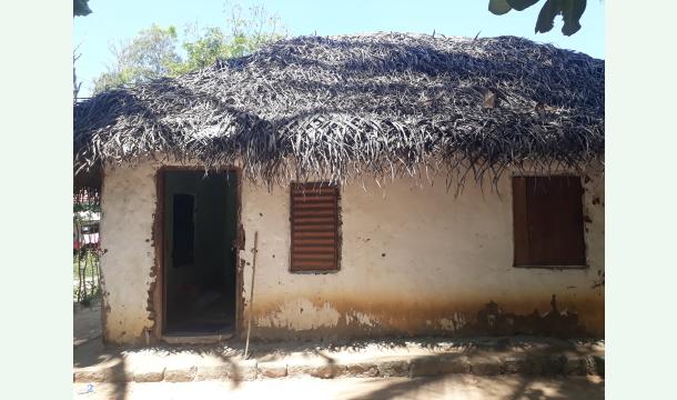 Cover To build a house