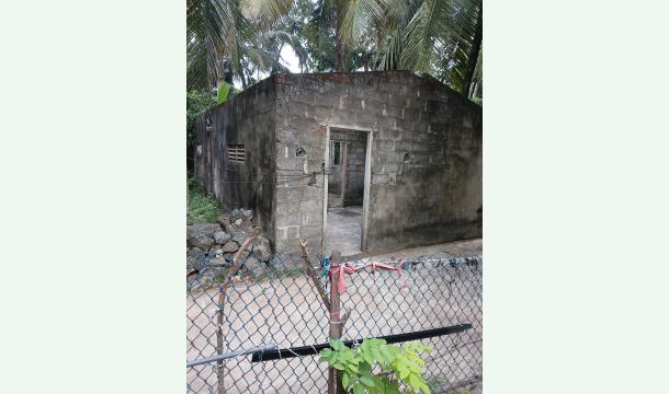 Cover Help 21 y/o Nipuna & Grandma – Homeless After Flood, Wattala Sri Lanka