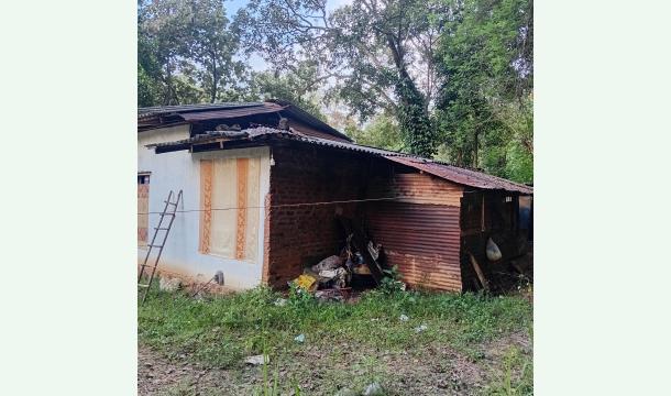 Cover I don't have the money to complete the half-built house