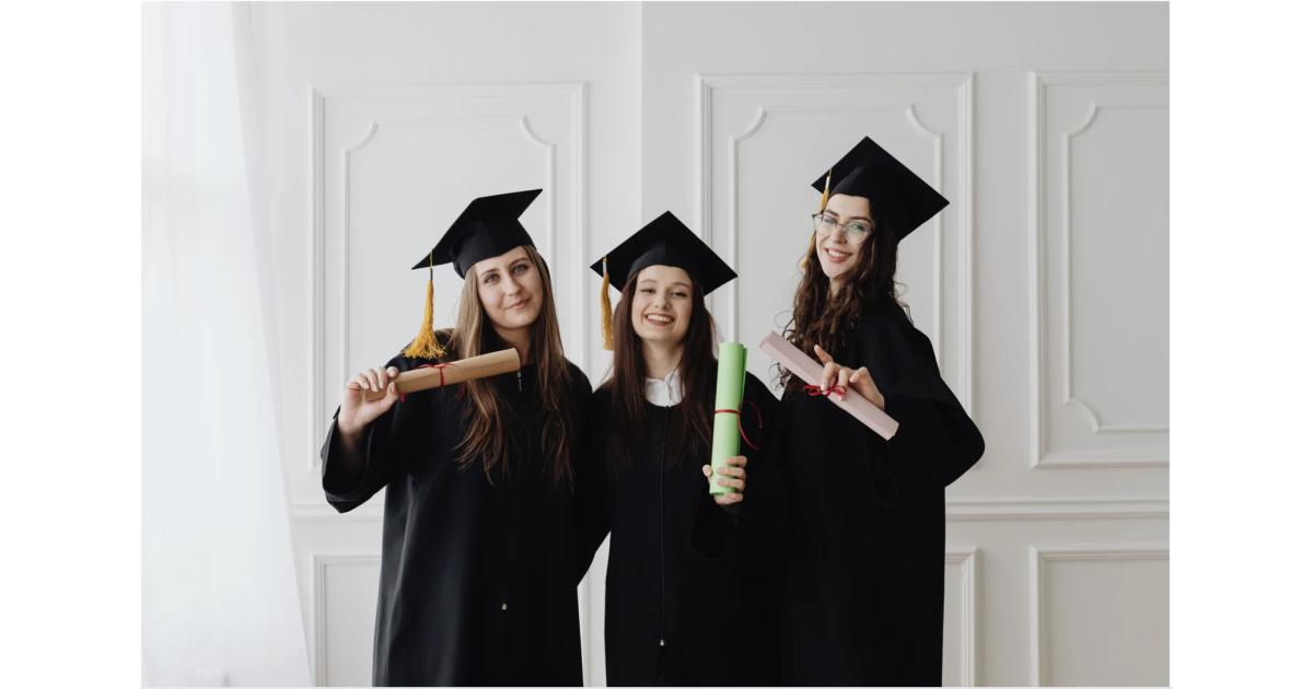 Image pour l'article: Célébrer la remise des diplômes en Suisse : Comment Organiser une Cagnotte Réussie