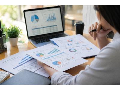 Differences in Crowdfunding: Understanding the Stakes