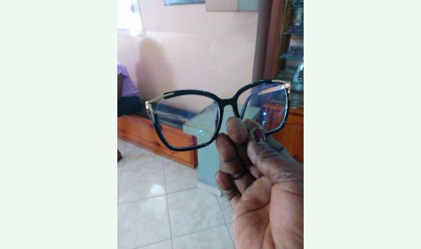 Cover Des lunettes de vue pour Roro