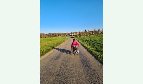Cover Unfassbar starkes Mädchen wird 18