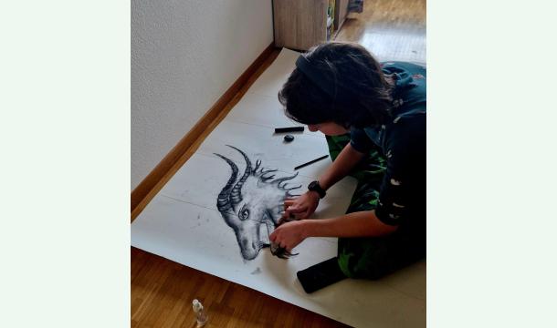 Cover M'aider à peindre mon chemin vers la Médecine  /  Help me paint my way to Medicine