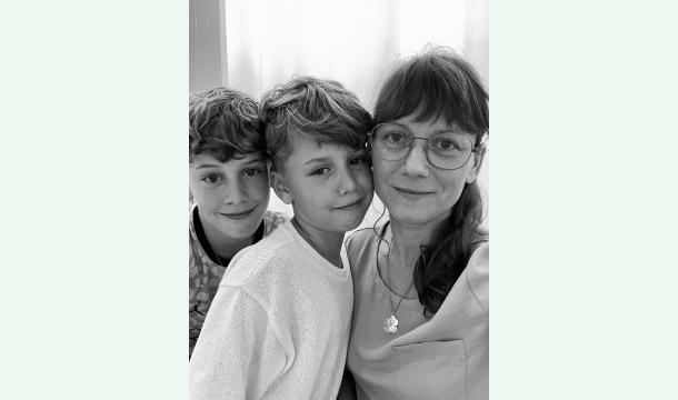 Cover Support for a family