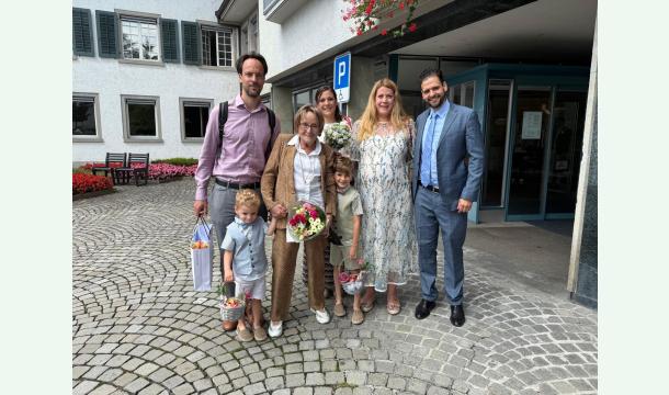 Cover Celebrating Gustavo’s Marriage & Baby Girl – Join the Gift Collection!