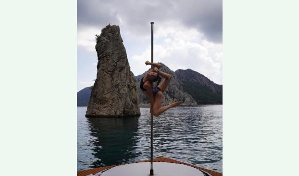 Cover Surprise Cha - Baby on the way