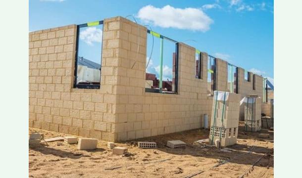 Cover To build a house