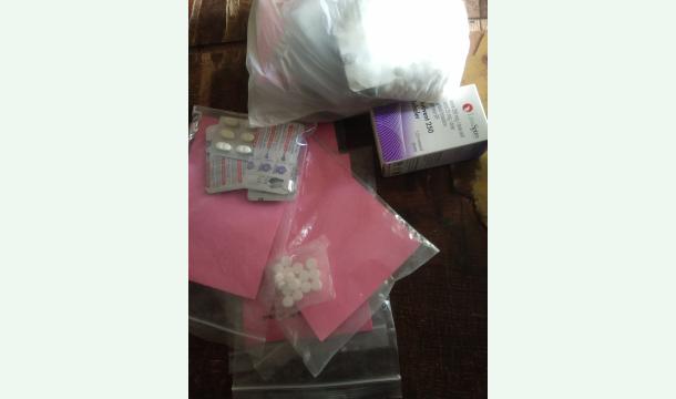 Cover Seeking support due to his father's cancer.