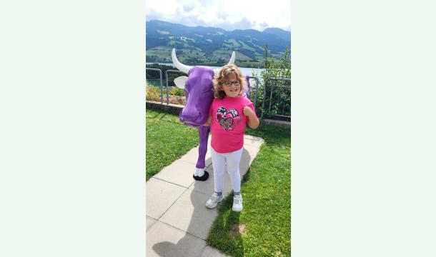 Cover Aider Laura pour sa scoliose et son handicap