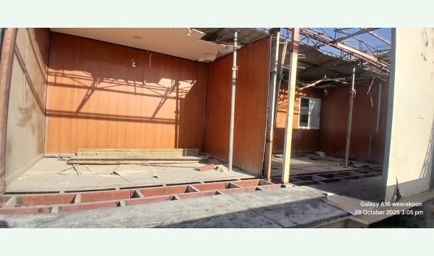 Cover Help🙏 build a small house🙏