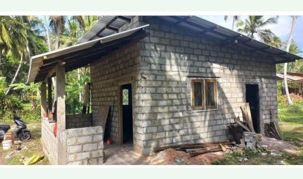 Cover Help me buy this house.