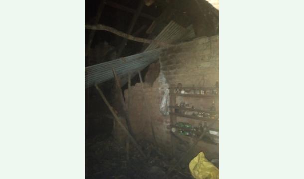 Cover To build a house 