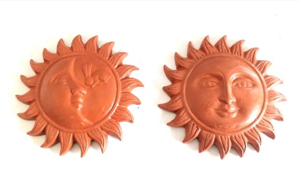 Cover Stand with the Craftsmen of Kandy, Sri Lanka – Don’t Let Their Art Fade Away