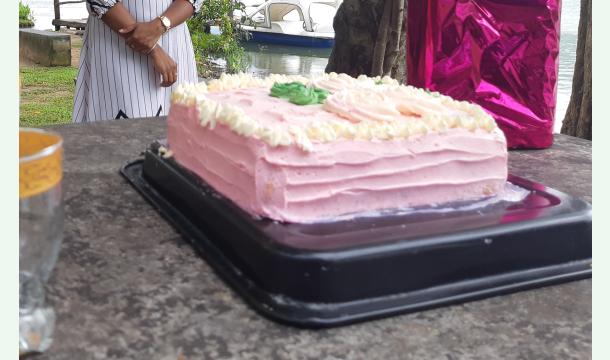 Cover Help my mother birthday gift