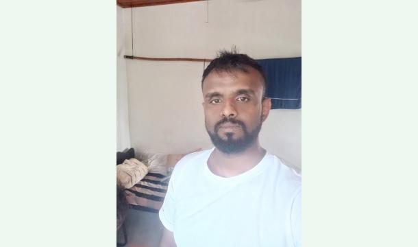 Cover To buy a motorcycle for work