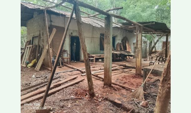 Cover A poor family to build a house