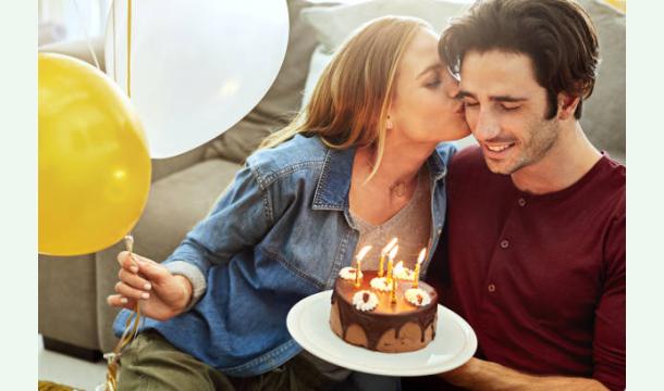 Cover 💖 Aidez-moi à réaliser le rêve de ma femme : fêter son anniversaire à Dubaï ✈️