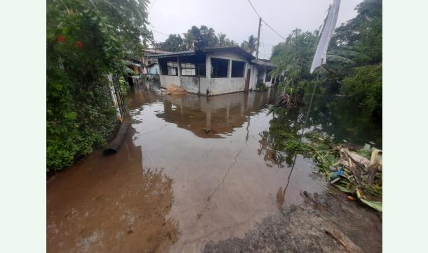 Cover Flooding in srilanka. 🇱🇰  they need.. Help...