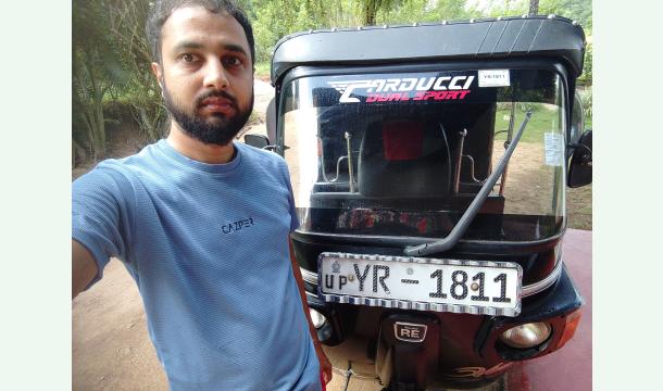 Cover I'm soryy to have to make a mistake to pay the three wheel .