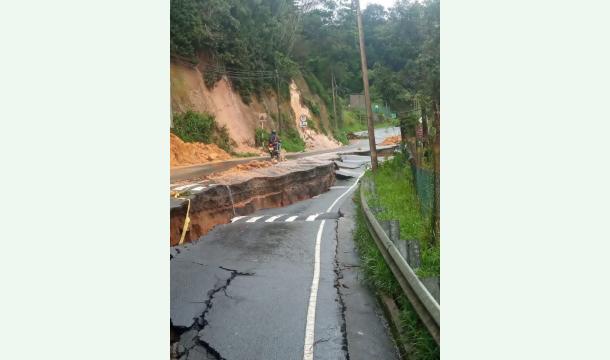 Cover My beautiful country was destroyed by the Ditwa Sulikanatuwa. 