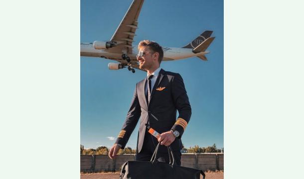 Cover Wings Of a Dream - Help Me Soar Into The Skies as a pilot