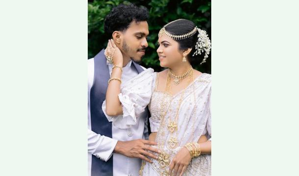 Cover My girlfriend's dream is to have a beautiful wedding, but I don't have enough money to make it happen.