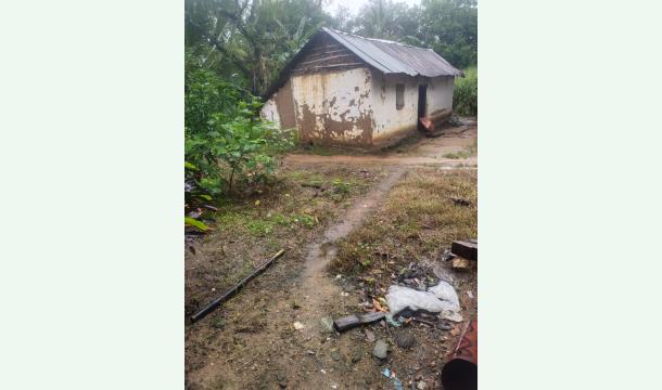 Cover We are so poor that we don t even have food to eat 