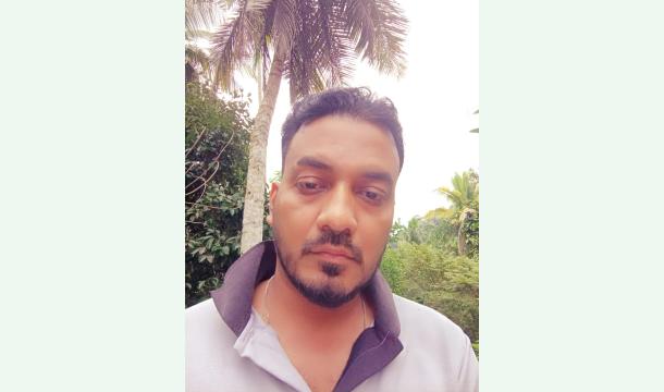 Cover Give me a hand to get up in life.