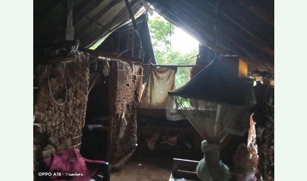 Cover To repair the damaged house