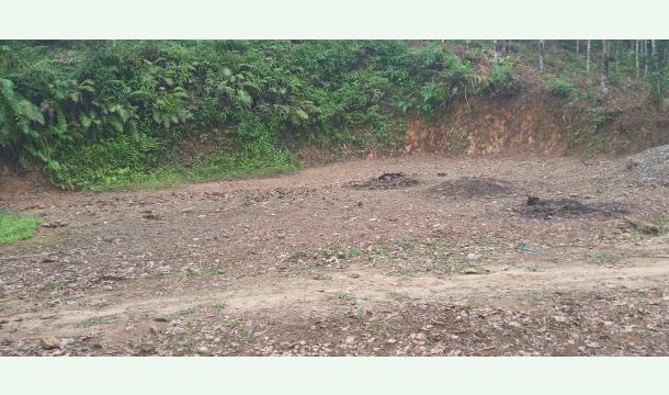 Cover The salary I earn is not enough to build a house for me. Once I pay off the debt, I won't have the m...