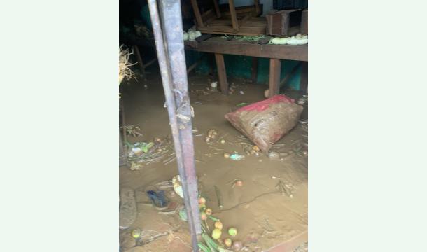 Cover “To rebuild my shop” 11:11