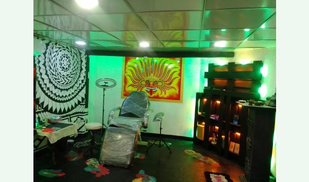 Cover To get a loan for the salon