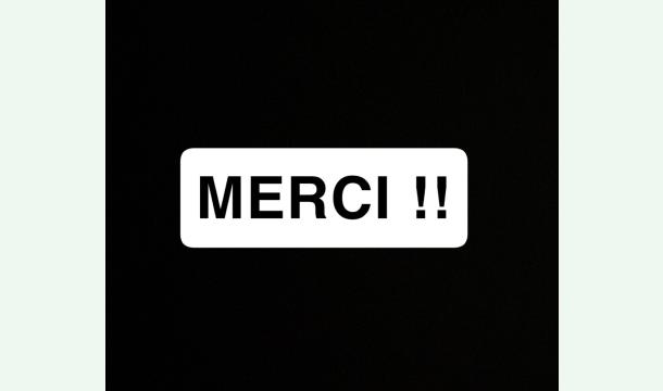 Cover Acheter un magnifique téléphone pour une magnifique amie!