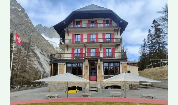 Cover Parasols géants et jeux