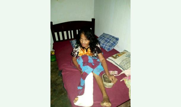 Cover HELP ME WALK AGAIN 