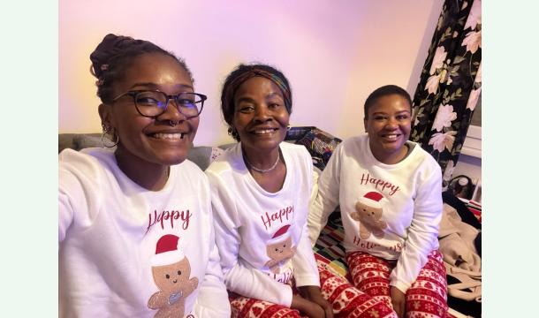 Cover Help me, help my mom ❤️