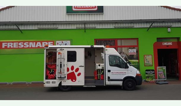 Cover Rettungswagen für die Tier-Sanitäter