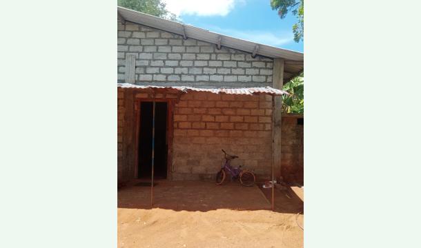 Cover Help me build a new house 