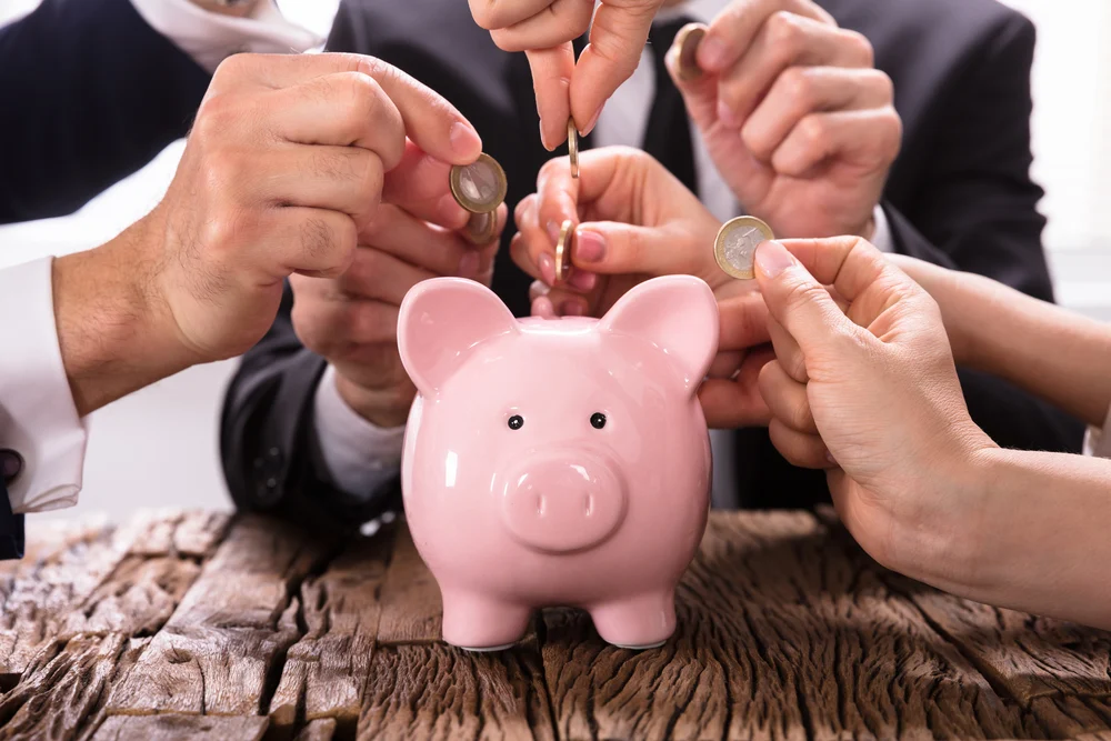 Collect money from a group, the easy way